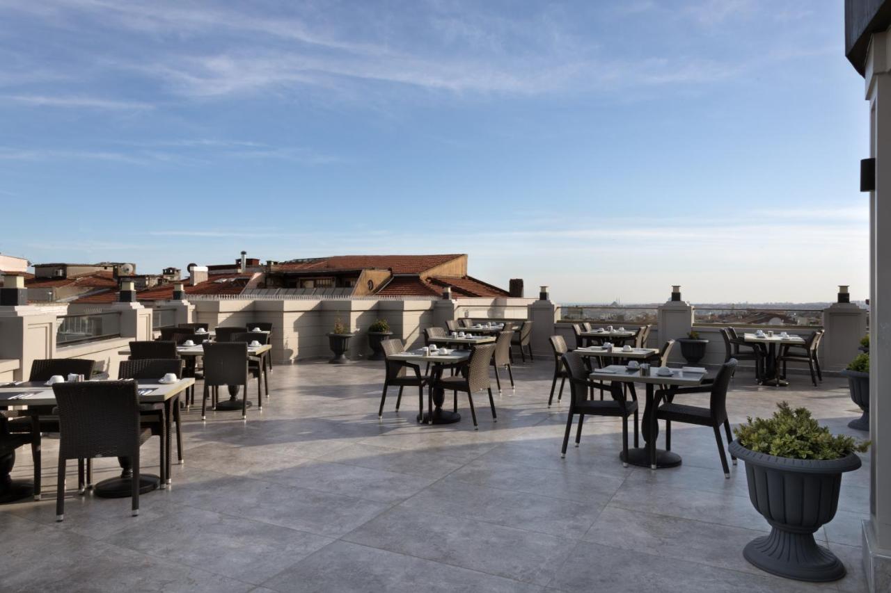 머큐어 이스탄불 보몬티 호텔 외부 사진 Rooftop terrace